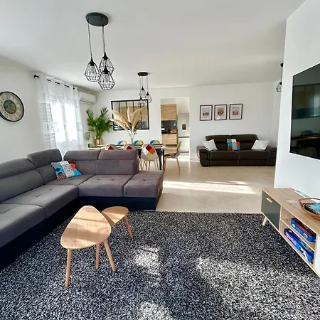 Moderne Adapte Aux Pmr Villa